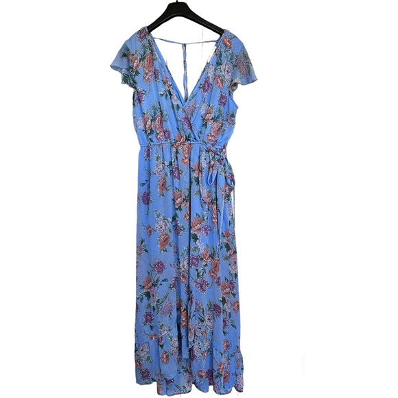 Band of Gypsies Dresses & Skirts - Band Of Gypsies Baby Blue Floral Maxi Dress Open Back Size Large